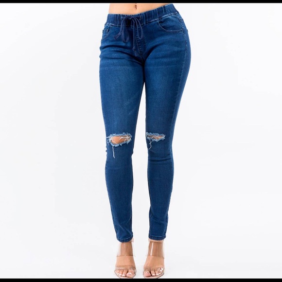 So Sassy Jogger Jeans - Picture 2 of 2